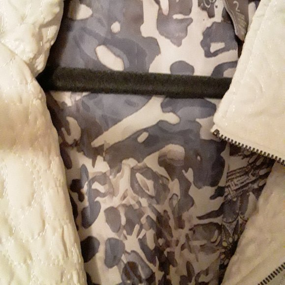 Chico's Ivory White Jacket Sz. 2 Not Worn! - Picture 4 of 8